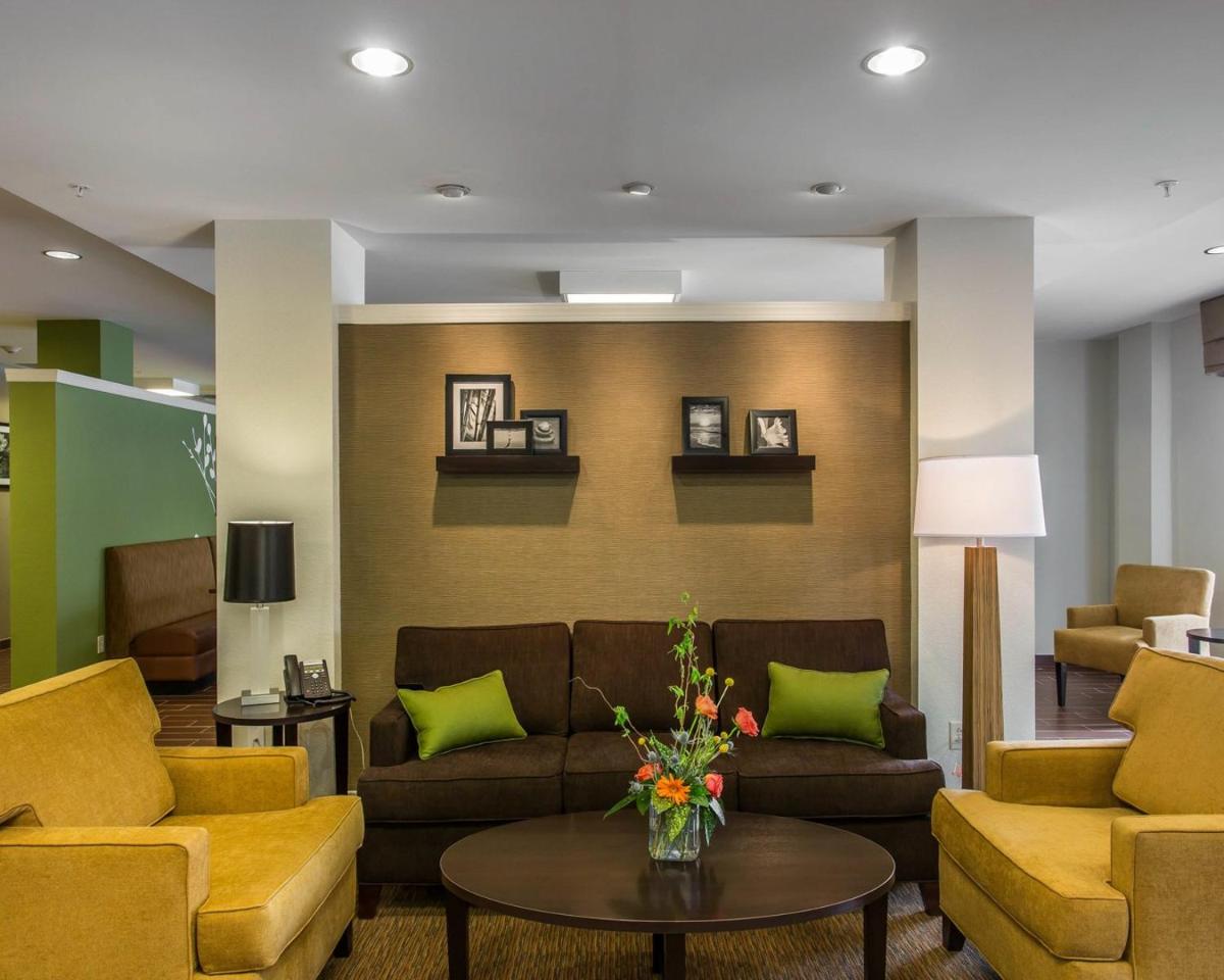 Sleep Inn & Suites Dayton - Housity