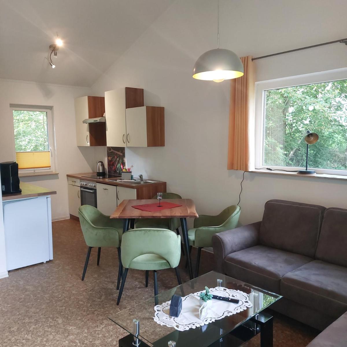 Ferienhäuser Seewiesen - Housity