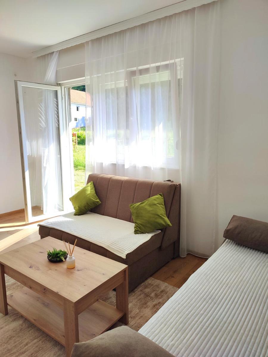 Studio Apartman Oaza Nevesinje - Housity