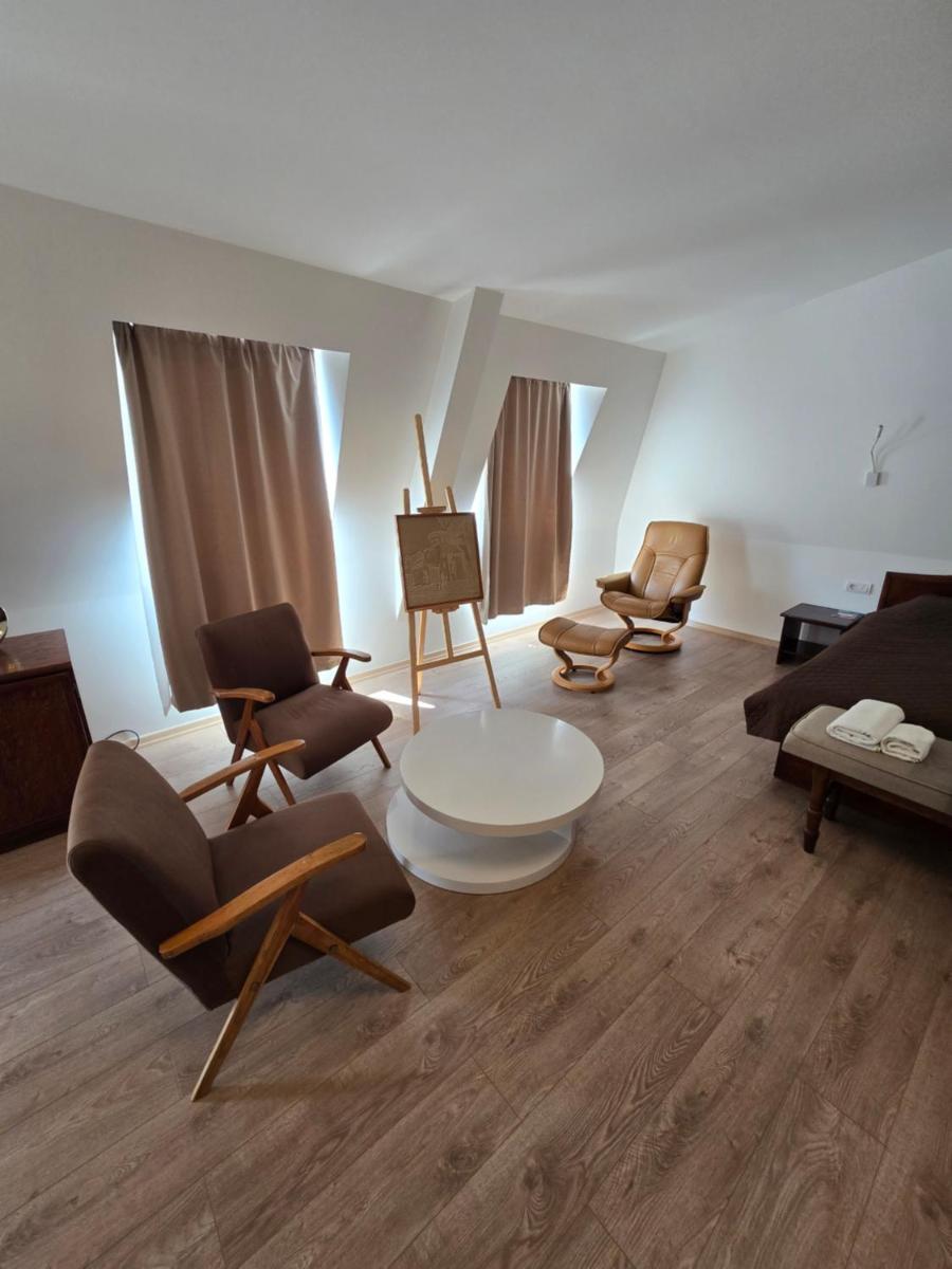 Hotel Sax Balkan - Housity