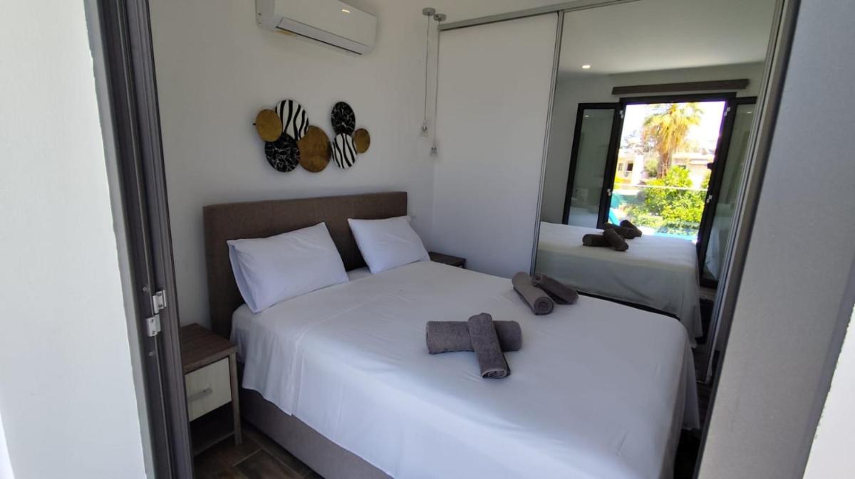 Kato Paphos 1BR near Paphos Harbour/Beach/Sea - Hizvo