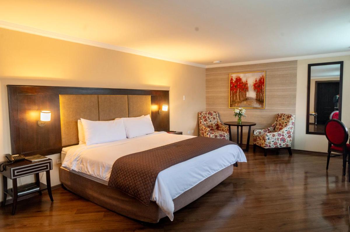 Quindeloma Art Hotel & Gallery - Housity