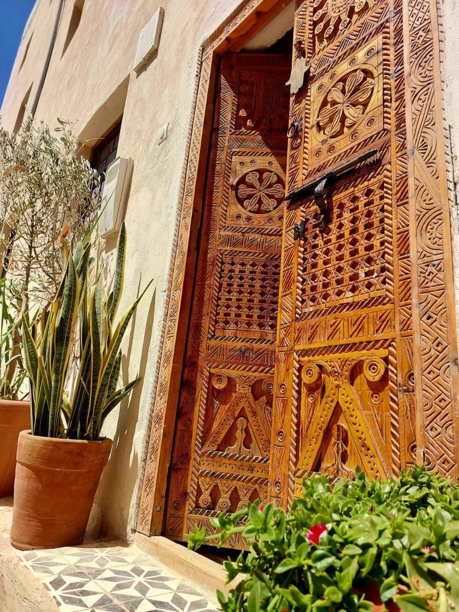 Moroccan Boho Surf House - Housity