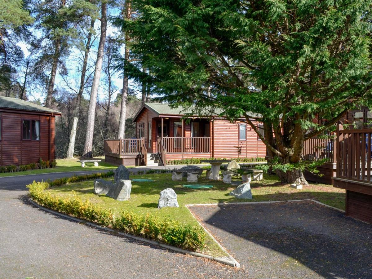 Lodge B- Uk33087 - Housity