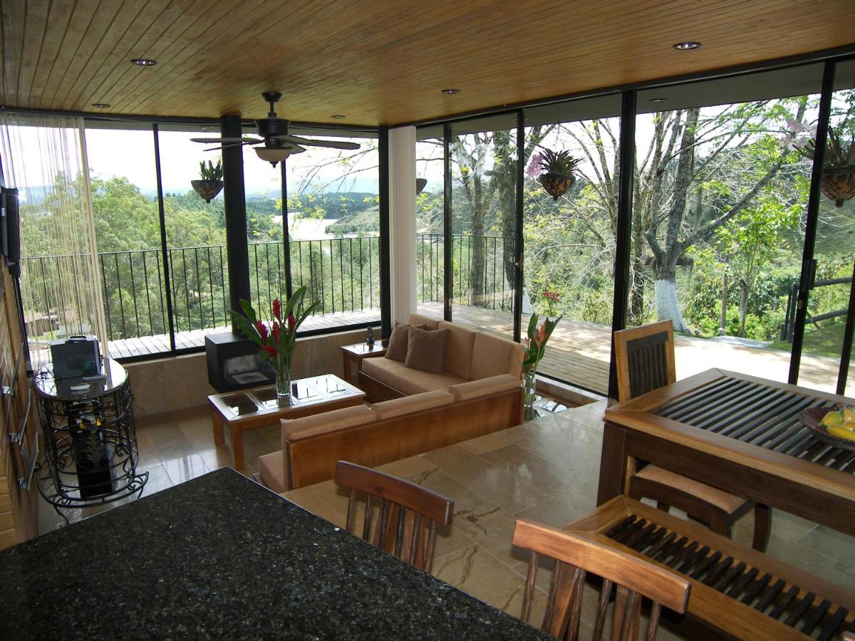 Cabañas el Retorno - Housity