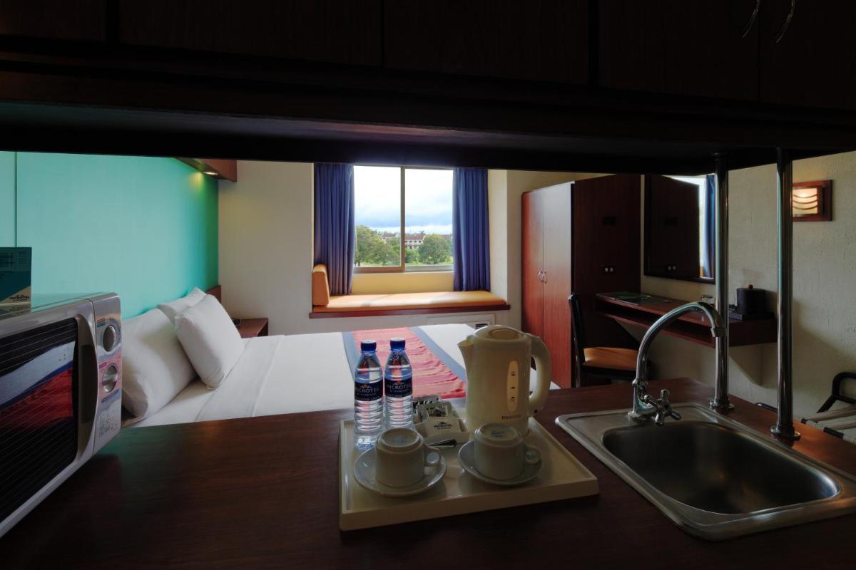 Microtel by Wyndham Eagle Ridge - Housity