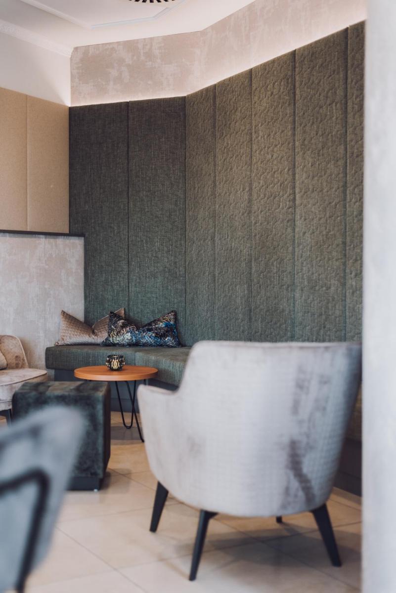 Ambienthotel Tassilo - Housity
