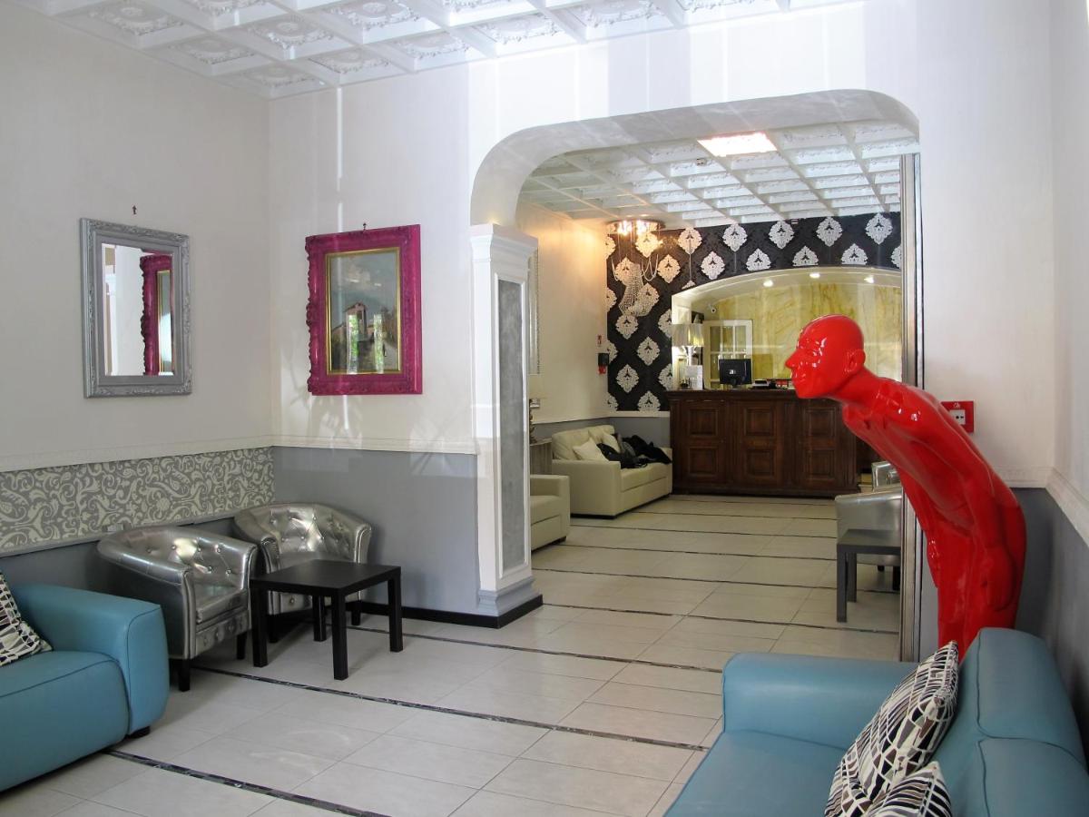 Hotel d'Este - Housity