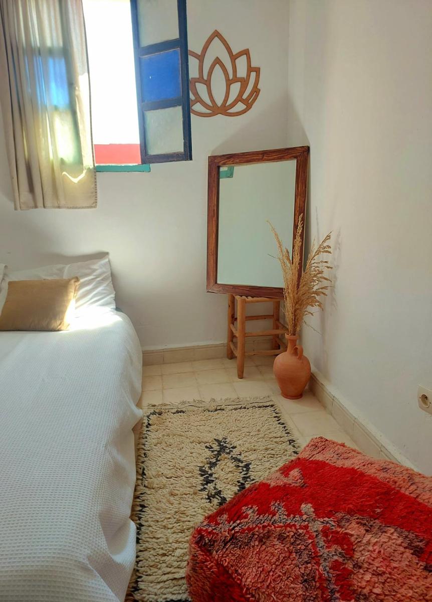 Moroccan Boho Surf House - Housity