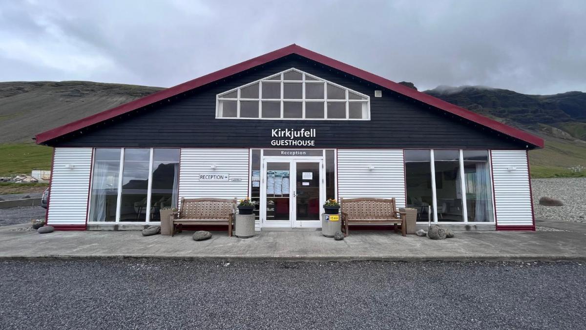 Kirkjufell Guesthouse and Apartments - Housity