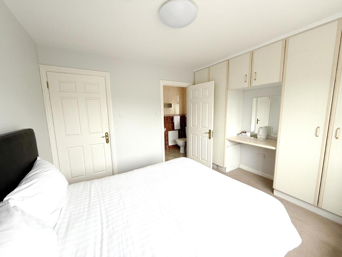 5 The Green - Housity