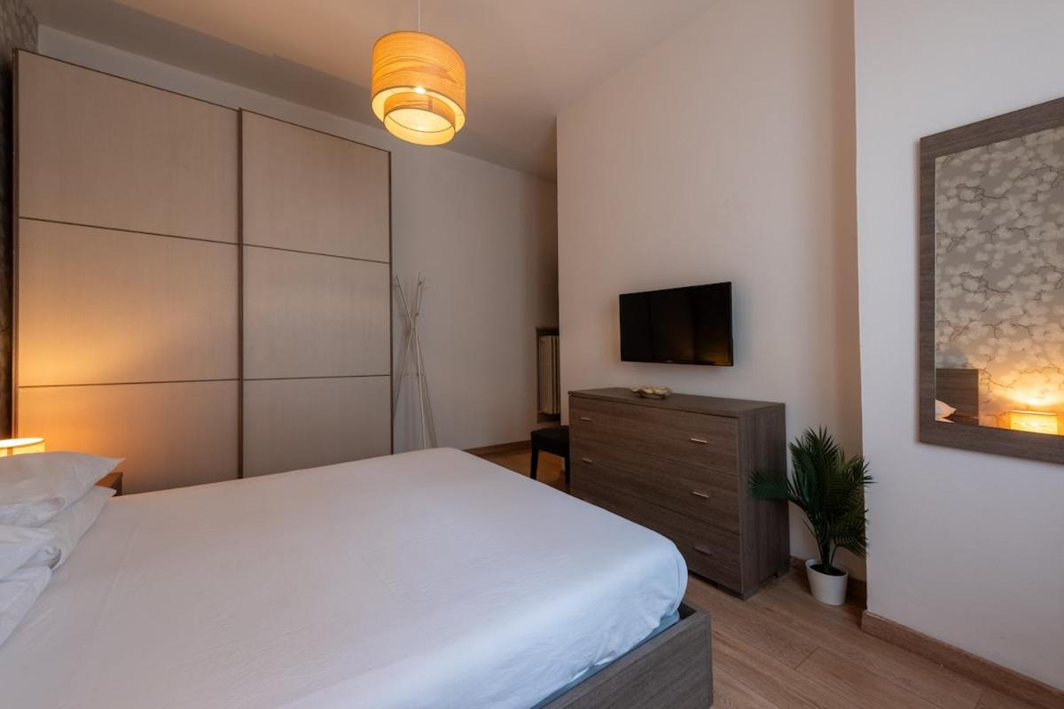 Centro Storico - Stazione a 500m Strategico Elegant Loft - Hizvo