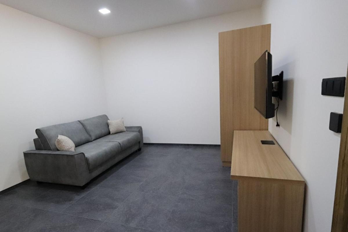 Bungalov u Draka Vřesina - Housity