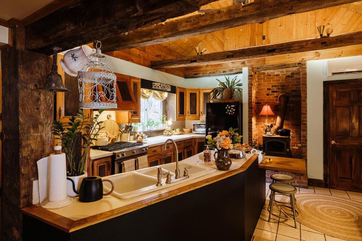 Chestnut Hill Farm - Housity