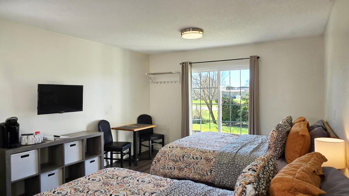 Pacific City Inn - Housity