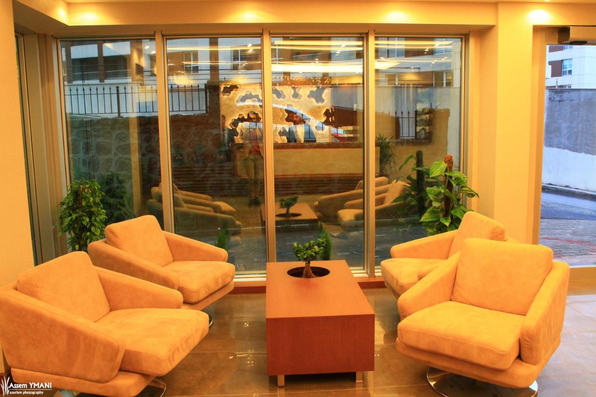 Suitetrails - Qamar Prestige Suites