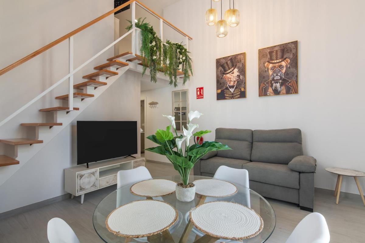 Apartamentos Luxury Cristina - Housity