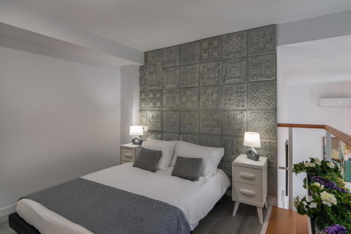 Apartamentos Luxury Cristina - Housity