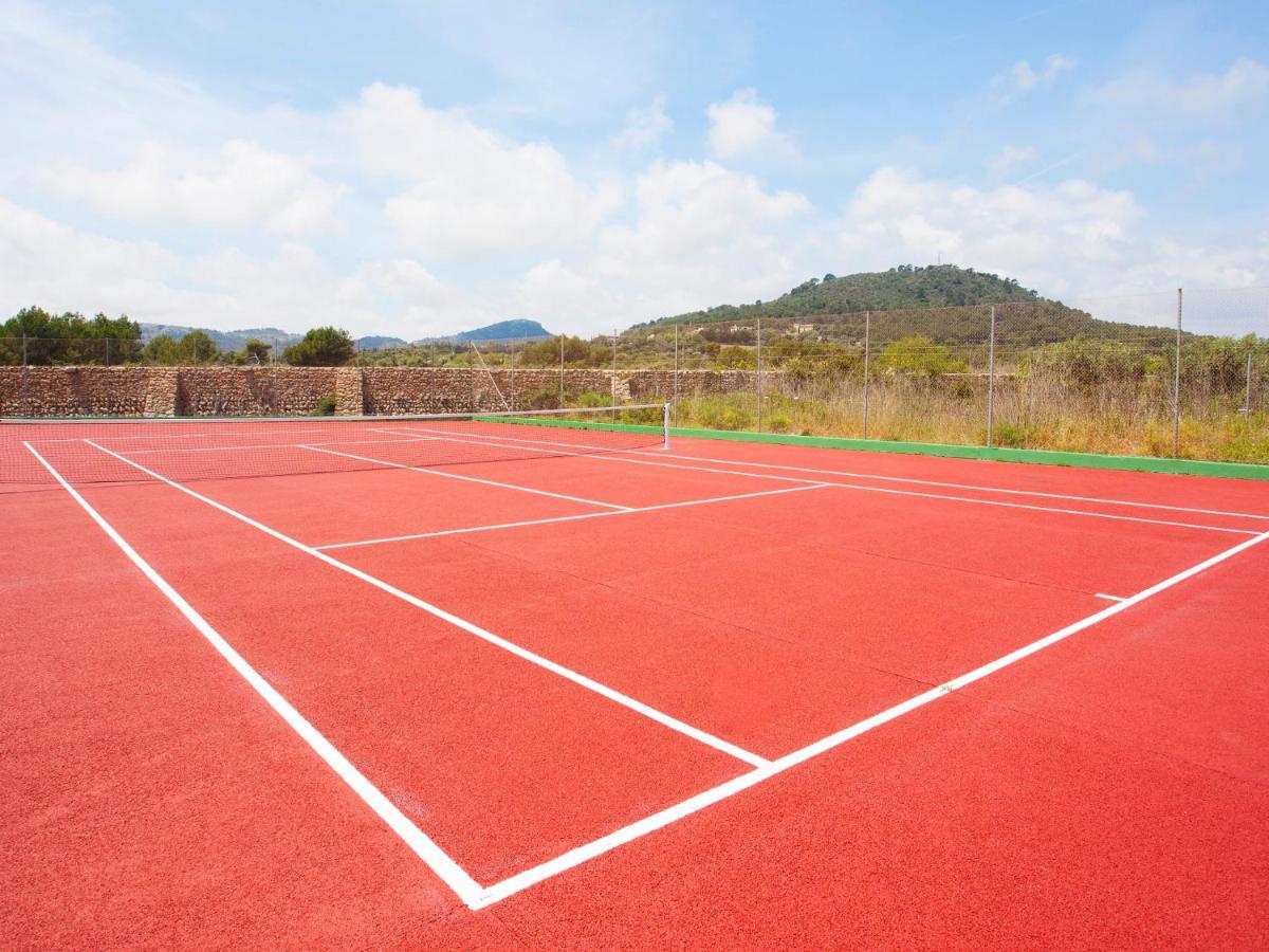 Instalaciones para jugar a tenis o squash en Grupotel Mallorca Mar o alrededores
