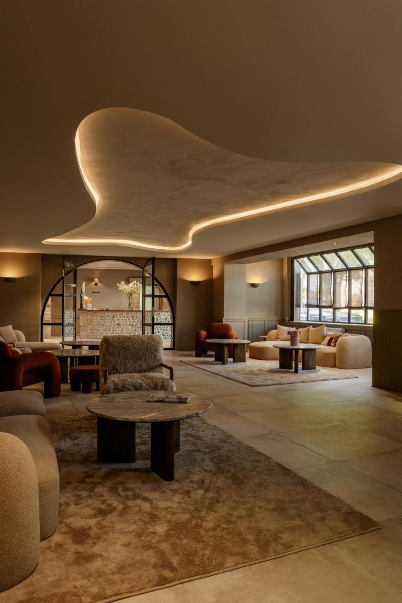 Hotel & Restaurants - Maison Chabran - Housity