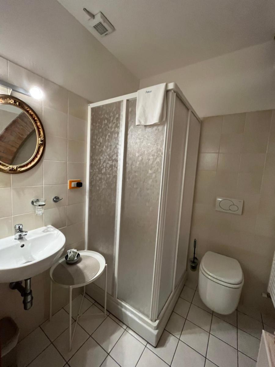B&B La Fucinaia Pet Friendly Adults only - Housity
