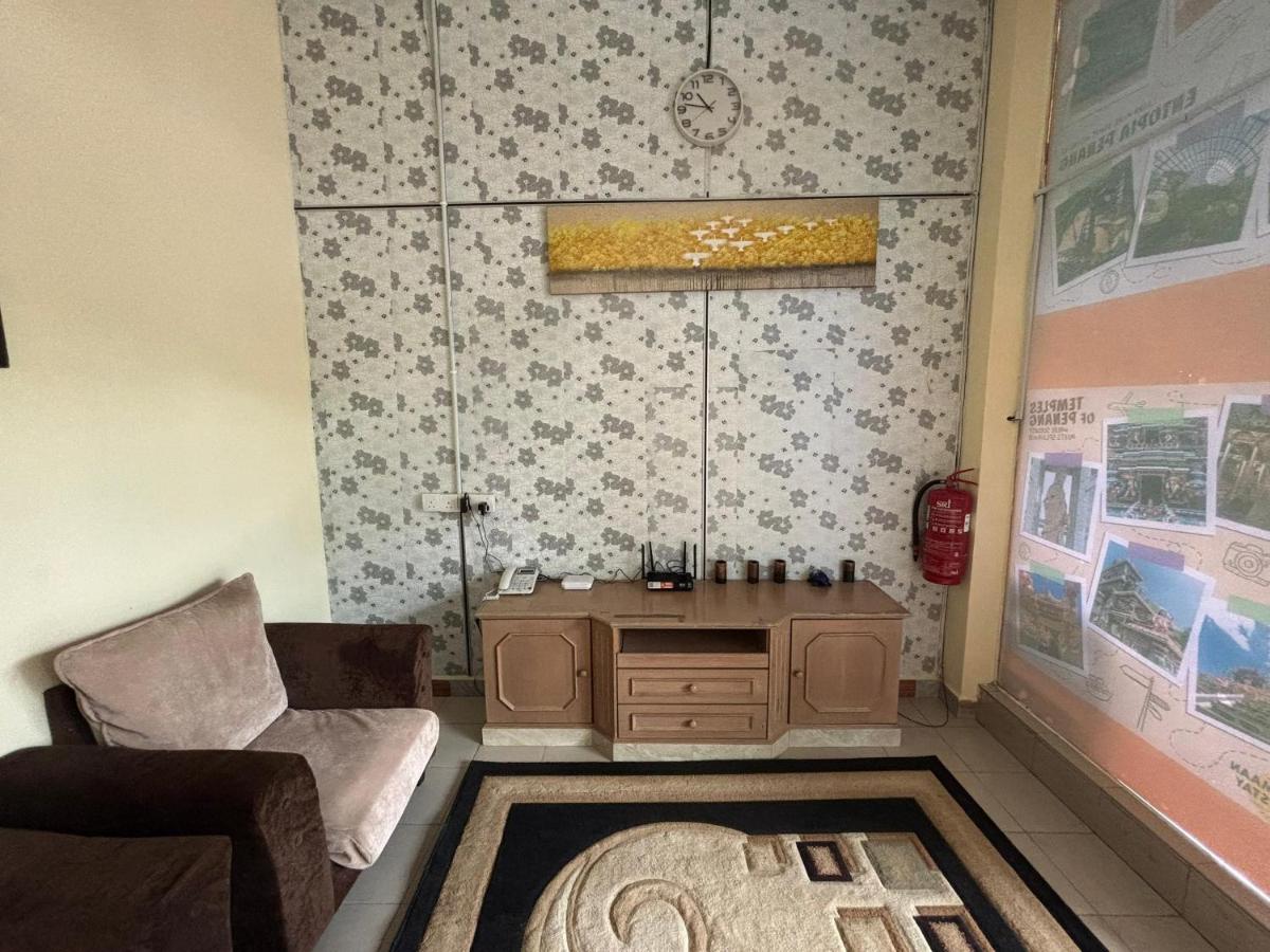Ray Yan Guesthouse Penang - Housity