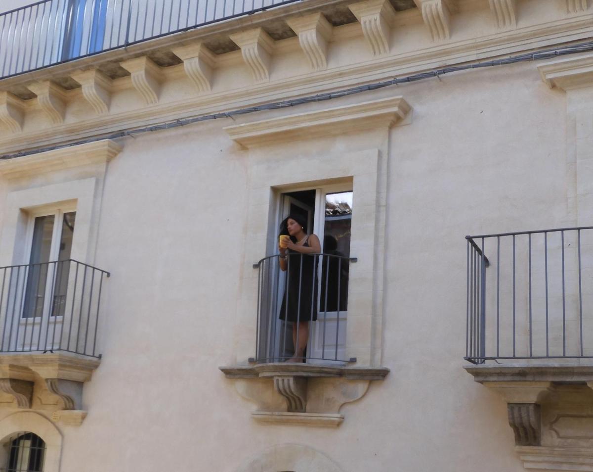 P43 Sicilian Suites - Housity
