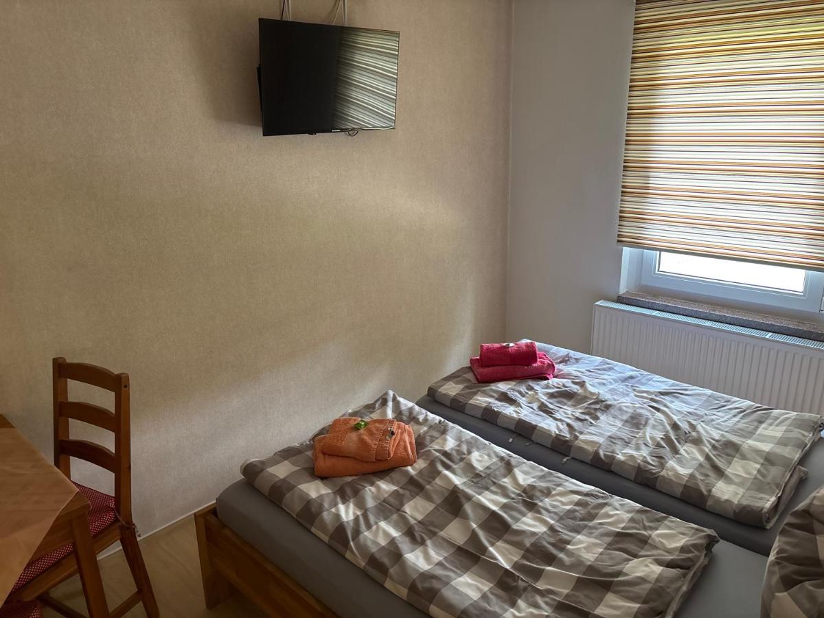 Ferienhaus Schwope 04654 Frohburg OT Kohren-Sahlis Friedensstraße 33 - Housity