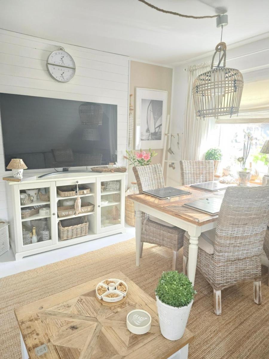 Beach House Old - Housity