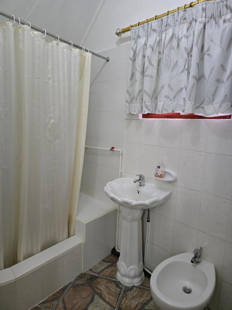 Loversnest Self Catering - Housity
