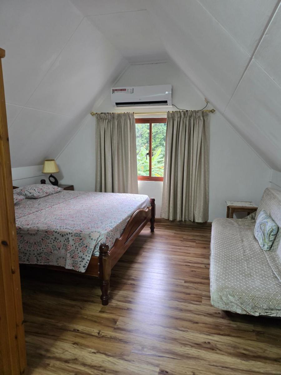Loversnest Self Catering - Housity