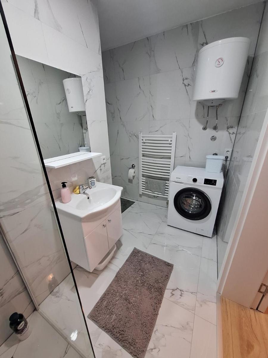 Bugojno centar - Housity