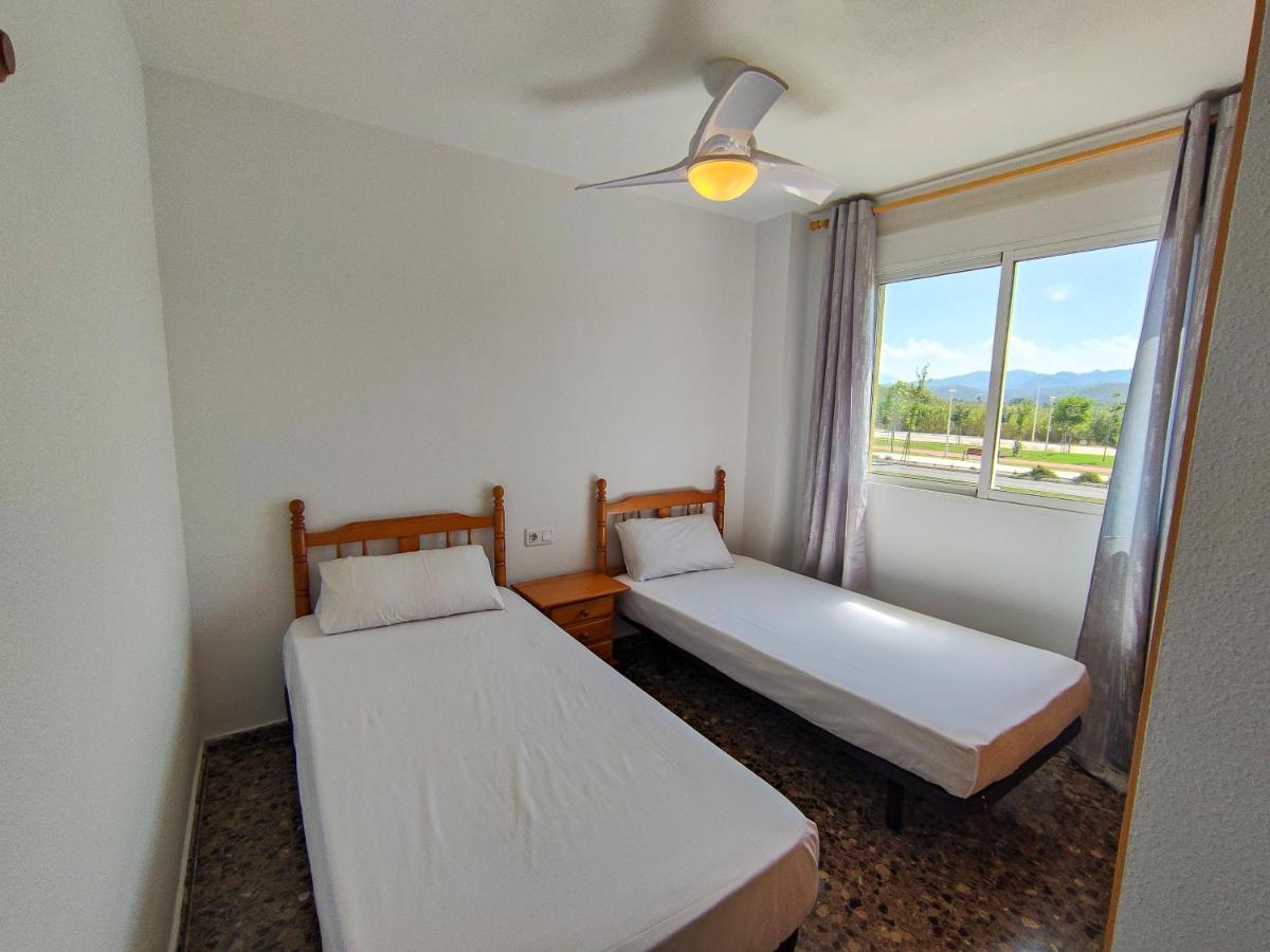 Apartamentos Gandía 3000 - Housity