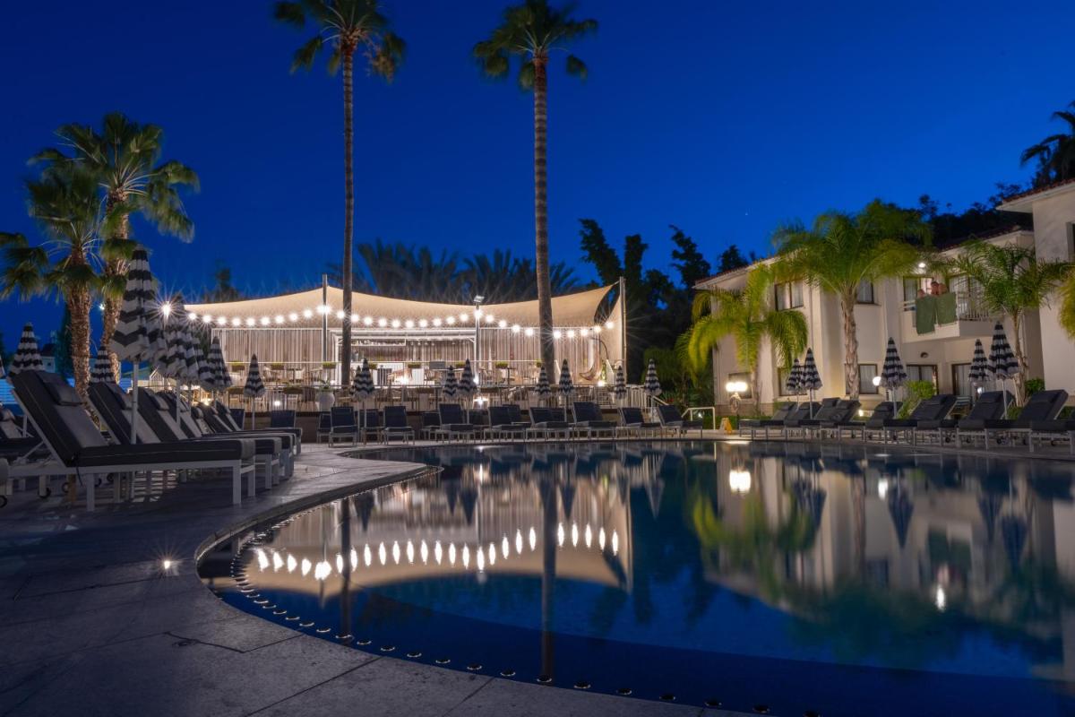 King Jason Paphos - Designed for Adults by Louis Hotels - Housity