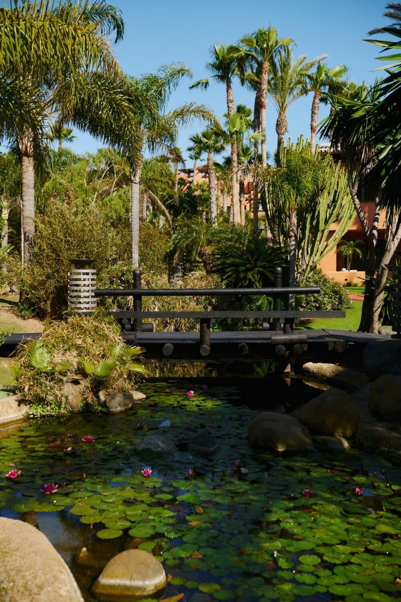 Jardín al aire libre en Aparthotel Novo Resort