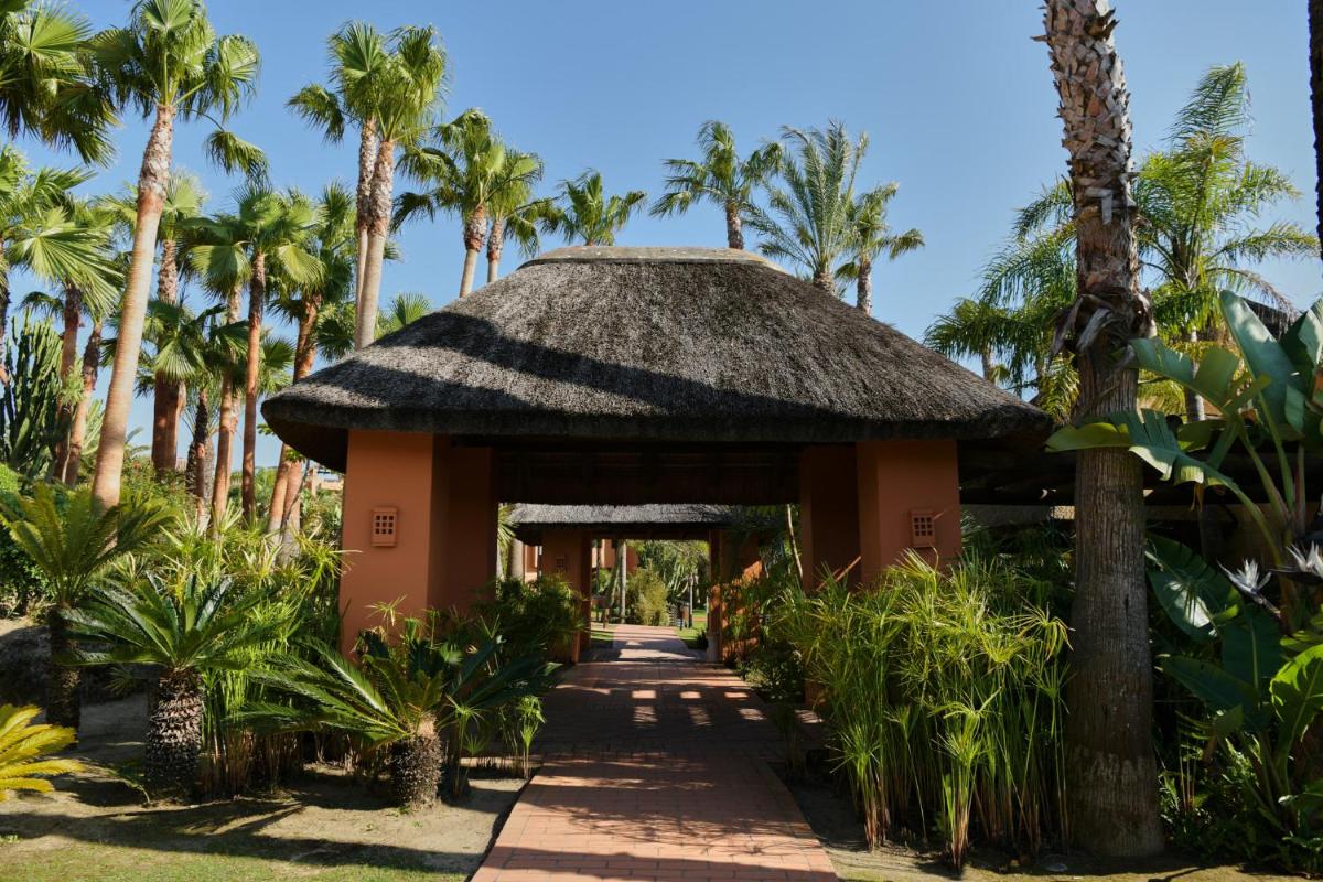 Jardín al aire libre en Aparthotel Novo Resort