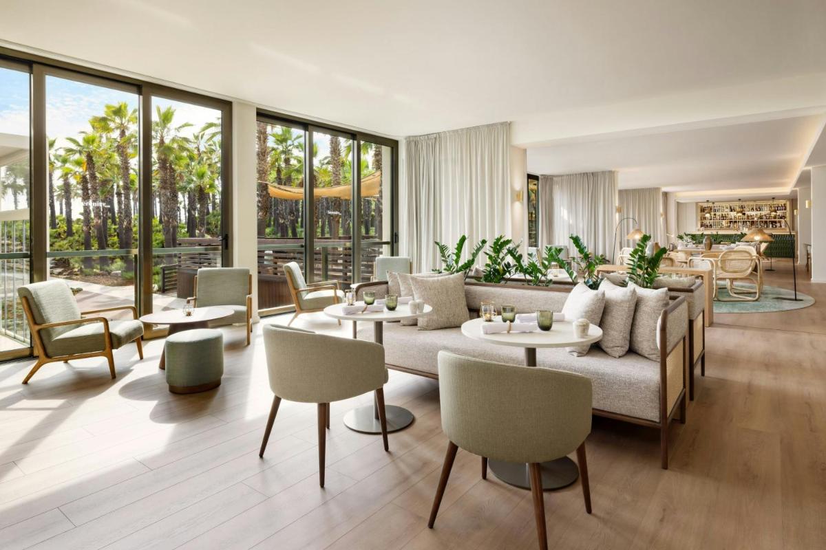 Uma área de estar em The Westin Salgados Beach Resort, Algarve