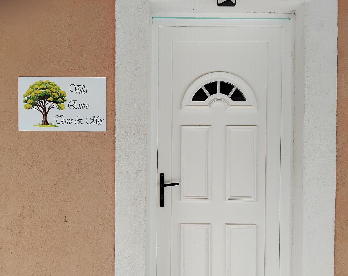 Villa Entre Terre & Mer - Housity