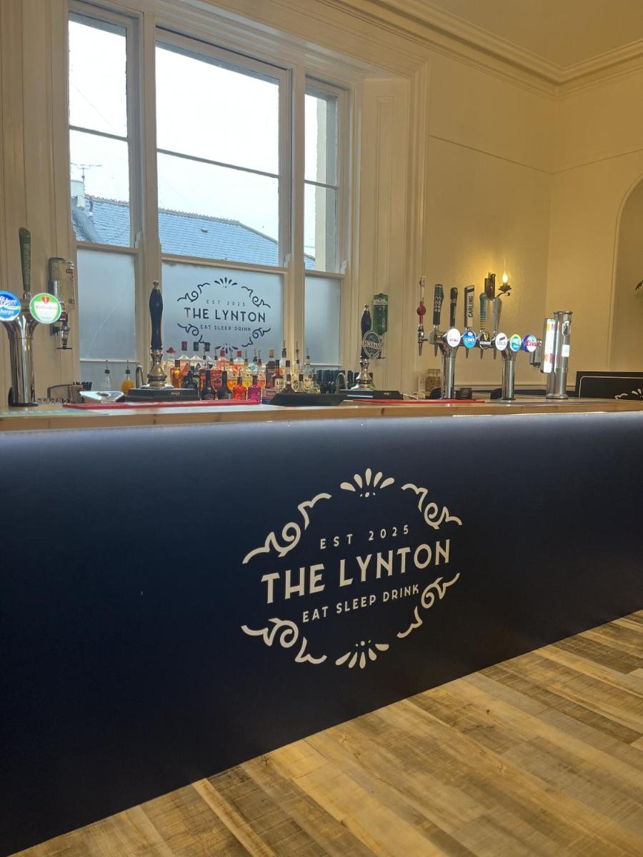 Lynton House Hotel - Housity