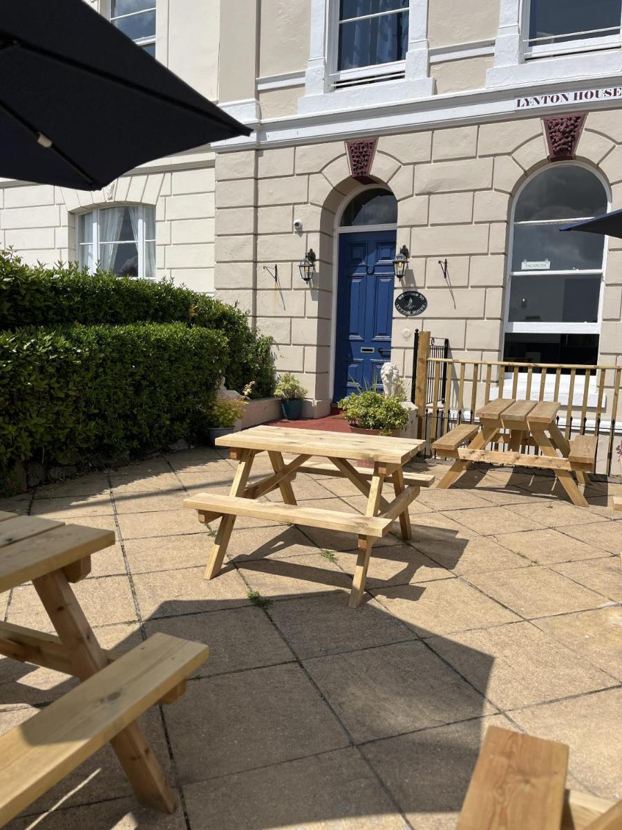 Lynton House Hotel - Housity