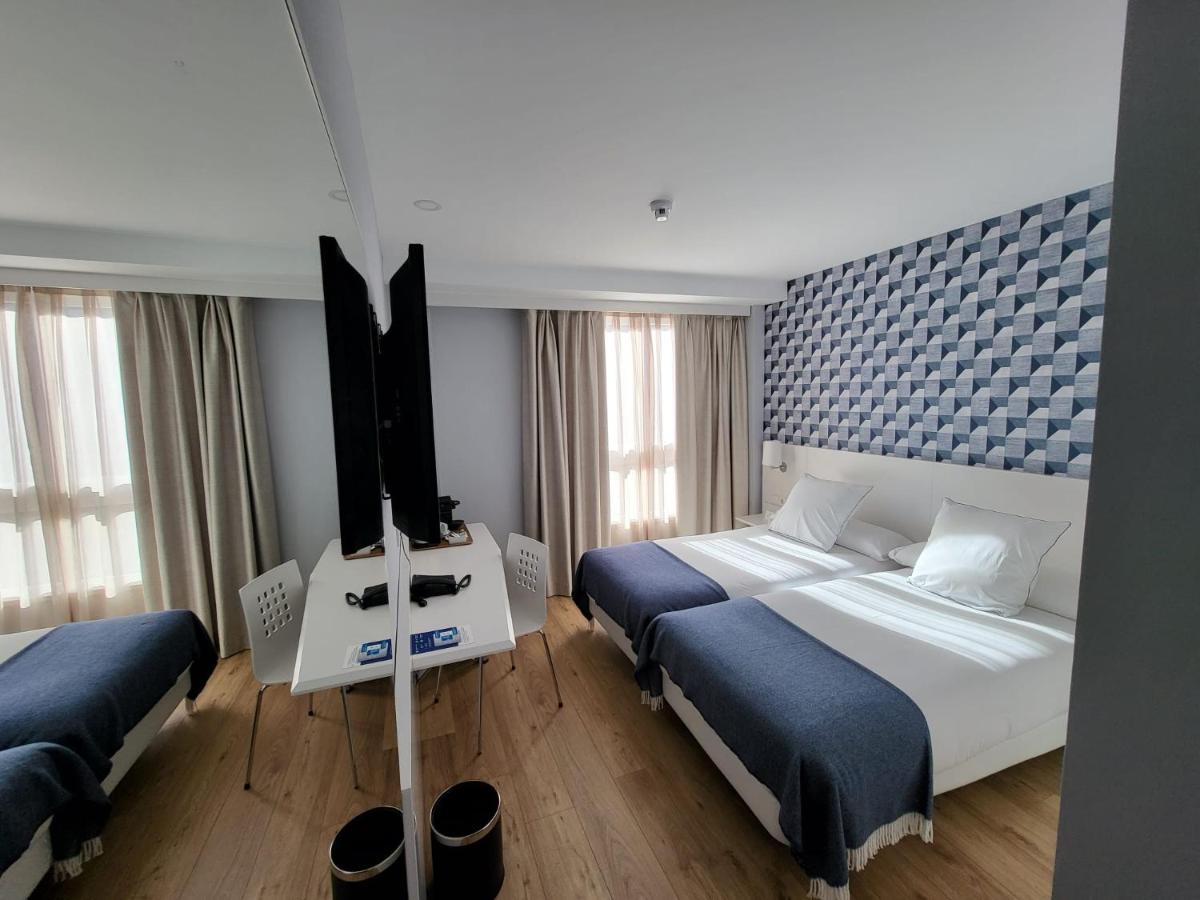 Hotel Monte Rozas - Housity