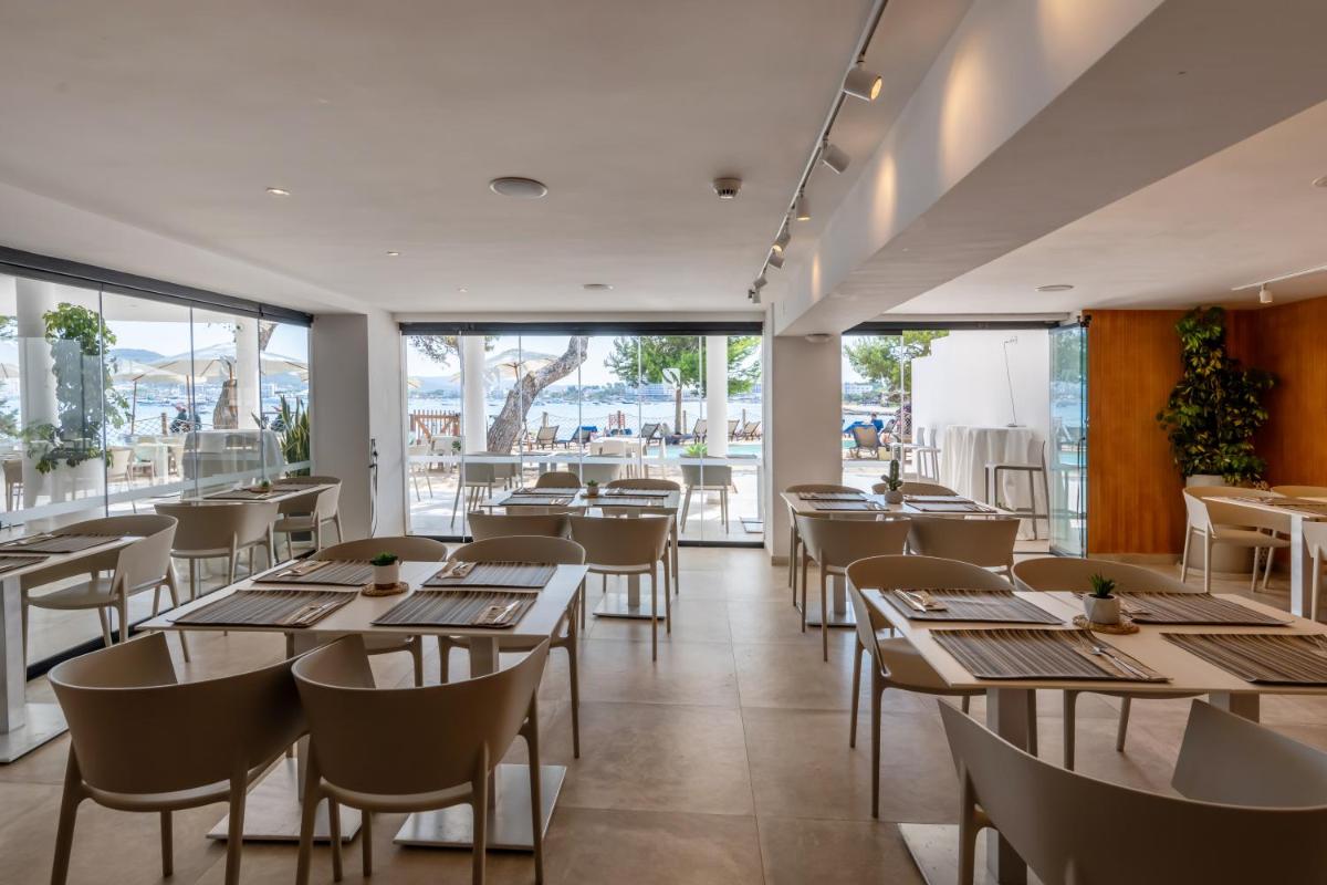 Un restaurante o sitio para comer en Els Pins Resort & Spa - Emar Hotels
