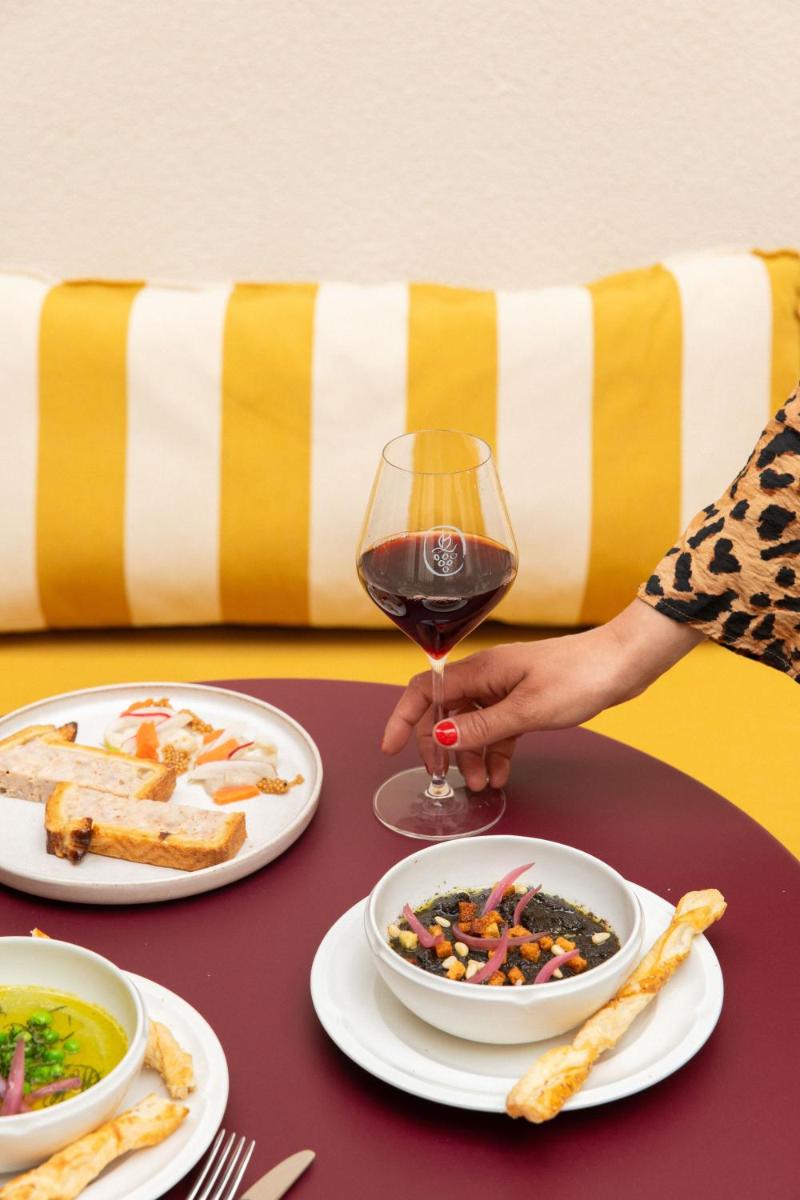 Nourriture dans l'hôtel ou à proximité