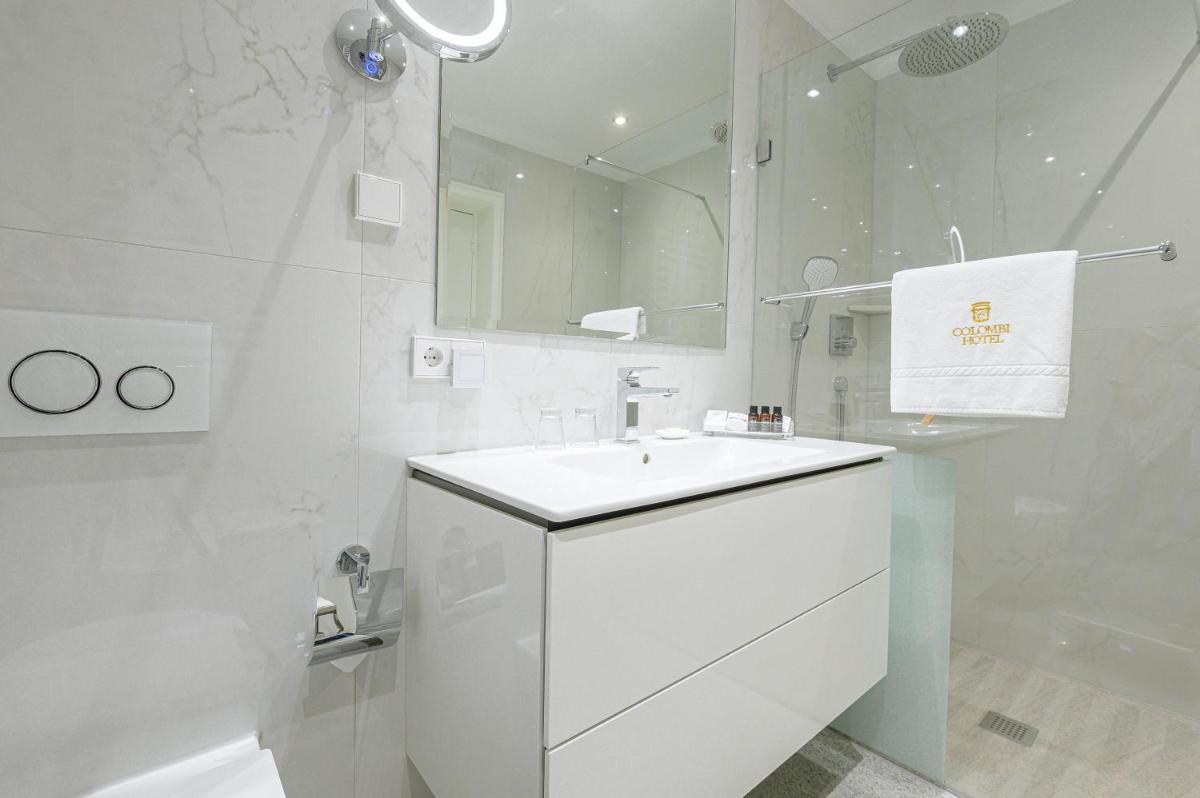 Ein Badezimmer in der Unterkunft Colombi Hotel