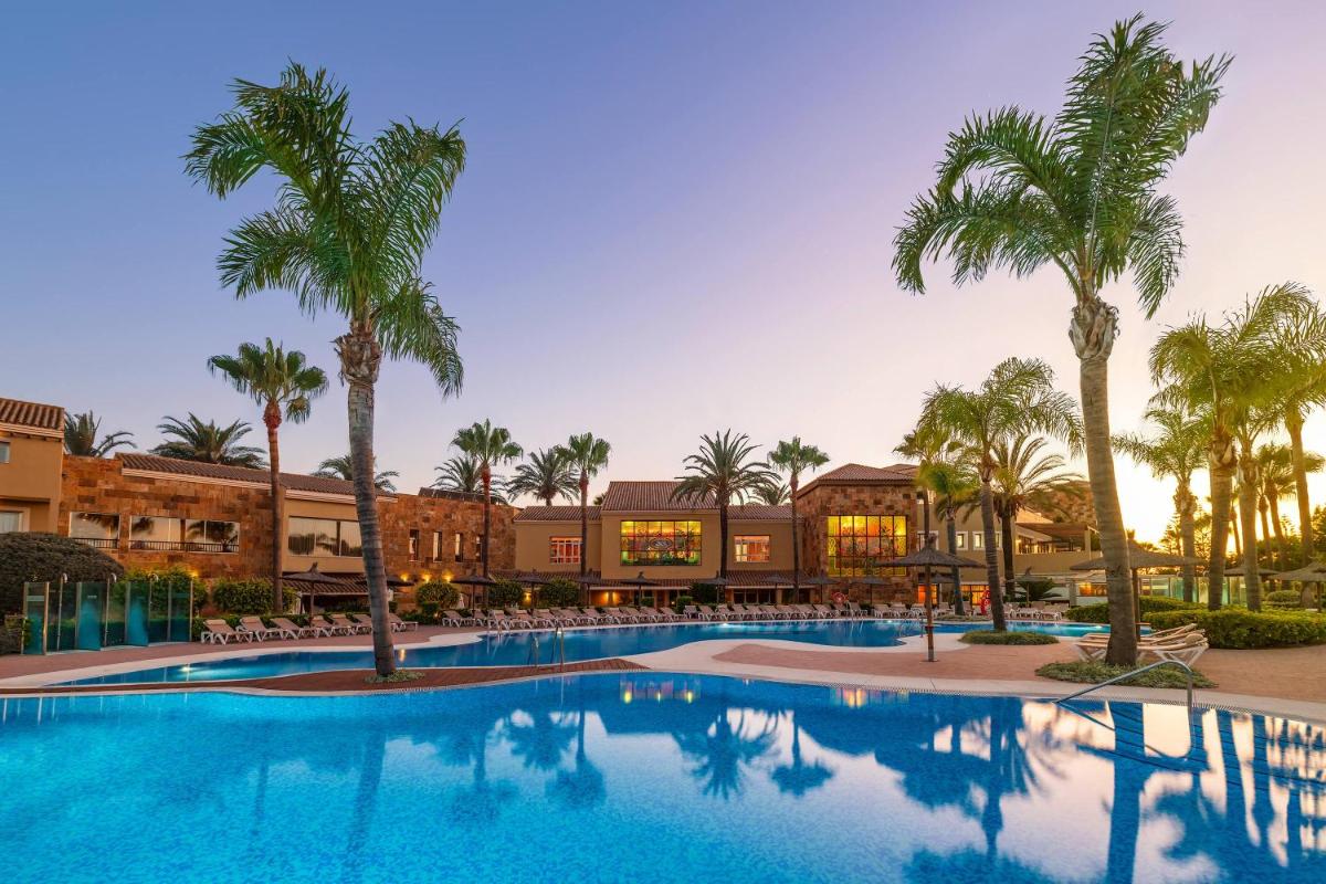 Piscina en o cerca de Elba Costa Ballena Beach & Thalasso Resort