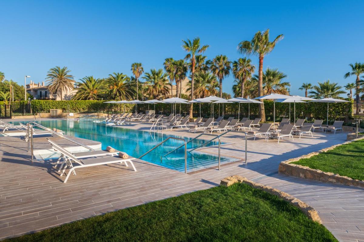 Piscina en o cerca de Elba Costa Ballena Beach & Thalasso Resort