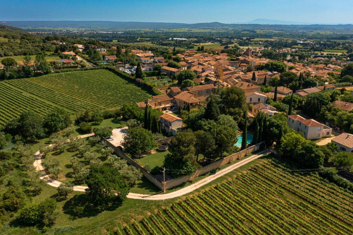 Domaine Des Escaunes - Housity