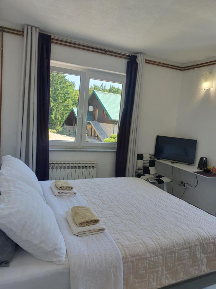 Guesthouse Nikola - Housity