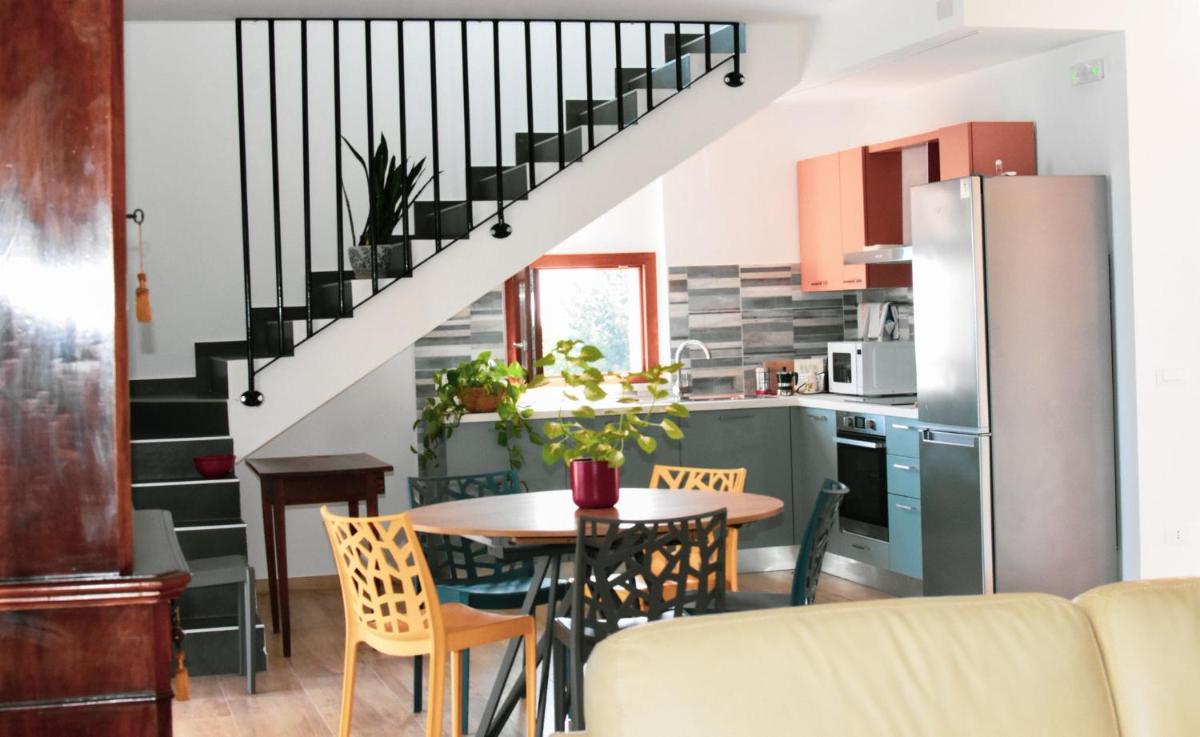 Eteras Verrusio Art - Housity