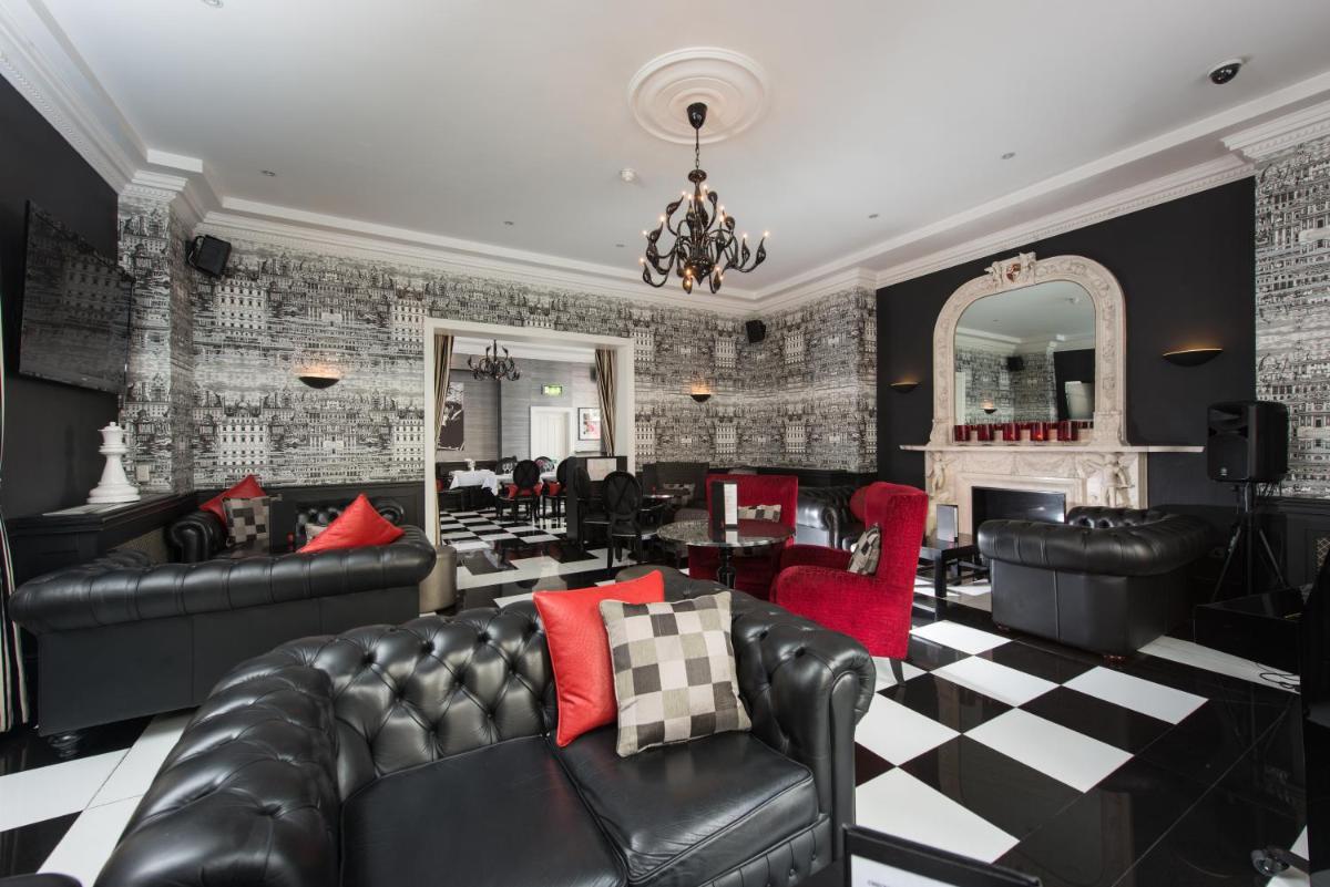 Park International Hotel - Housity